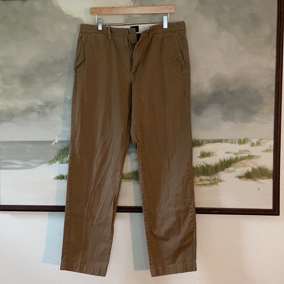 J. Crew Stretch Relaxed Khakis 33x34 - Picture 11 of 11